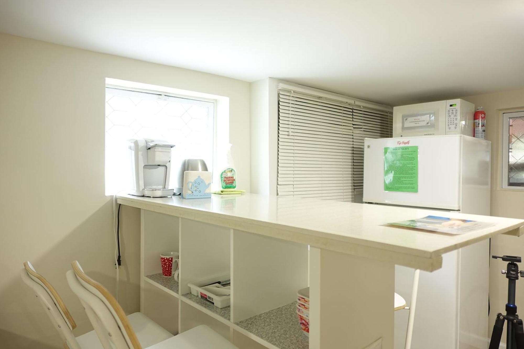 Ewr Airport Studio-hot Tub-free Parking Apartment *
